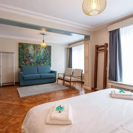 Noordhoek 36.02 أوستيند